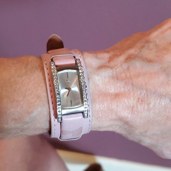Guess Watch with Rhinestones! Leather band, has some wear. - Picture 7 of 7